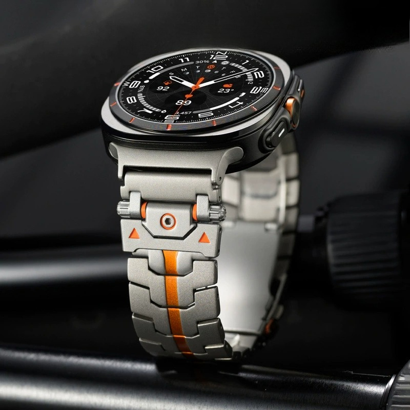 Titan Watches Smartwatch - Tali Jam Tangan Logam Stainless Steel
